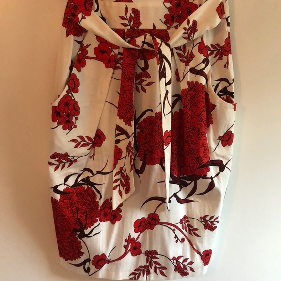 ASOS Closet London Tie Back Short Sleeve Dress In Large Floral Print - Picture 6 of 9